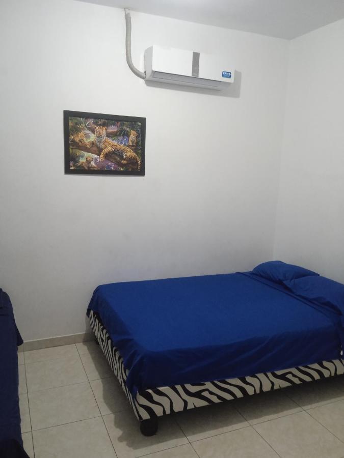 Hostal Playa Imperial Манта Экстерьер фото